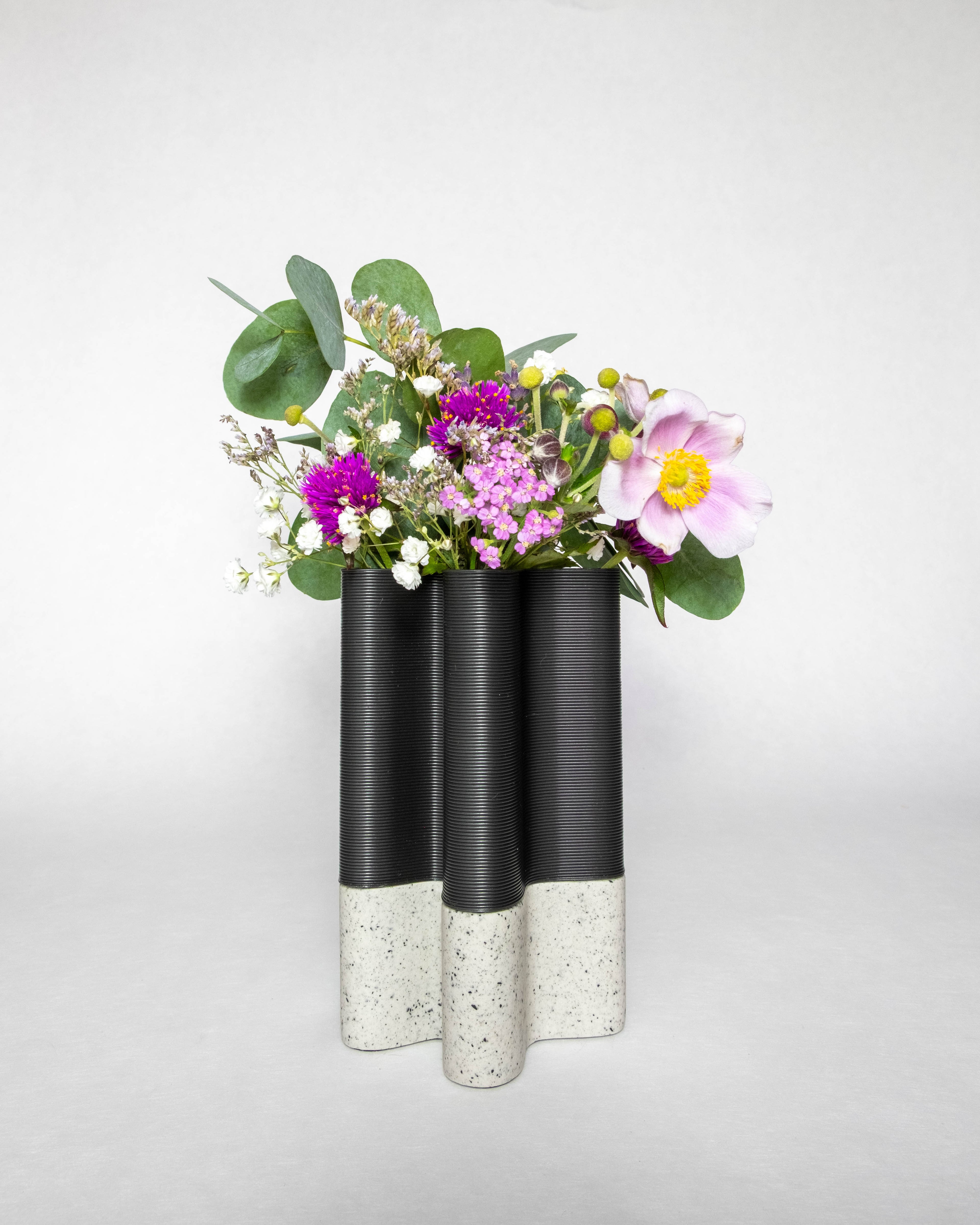 Vase Junya M